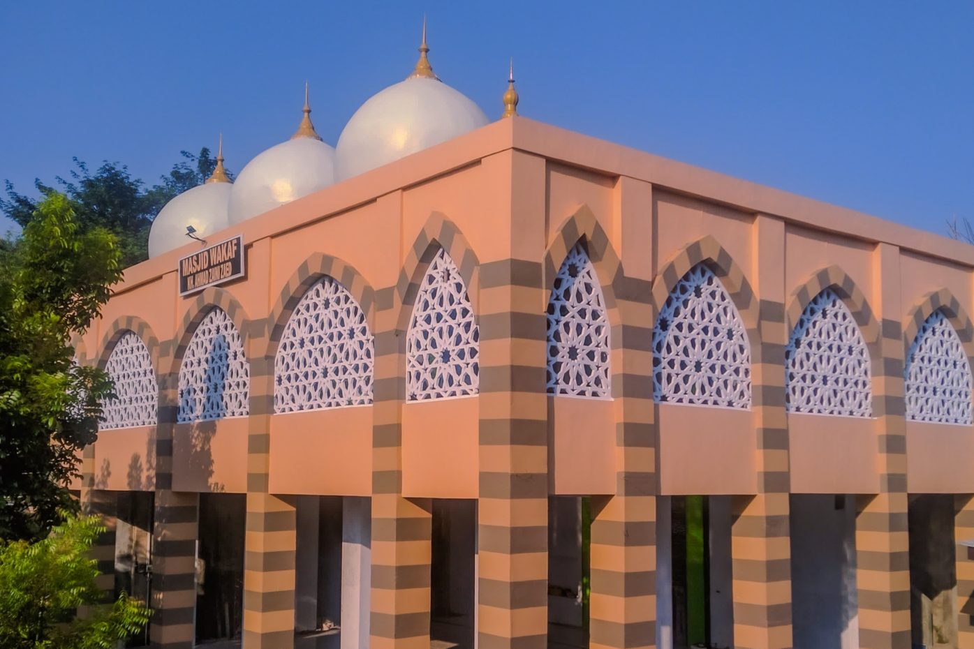 Pondok Pesantren Al Munawaroh